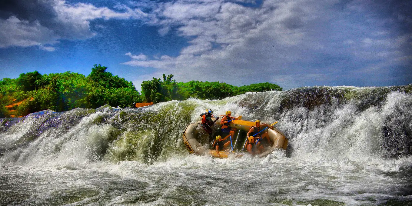 white water rafting in Jinha