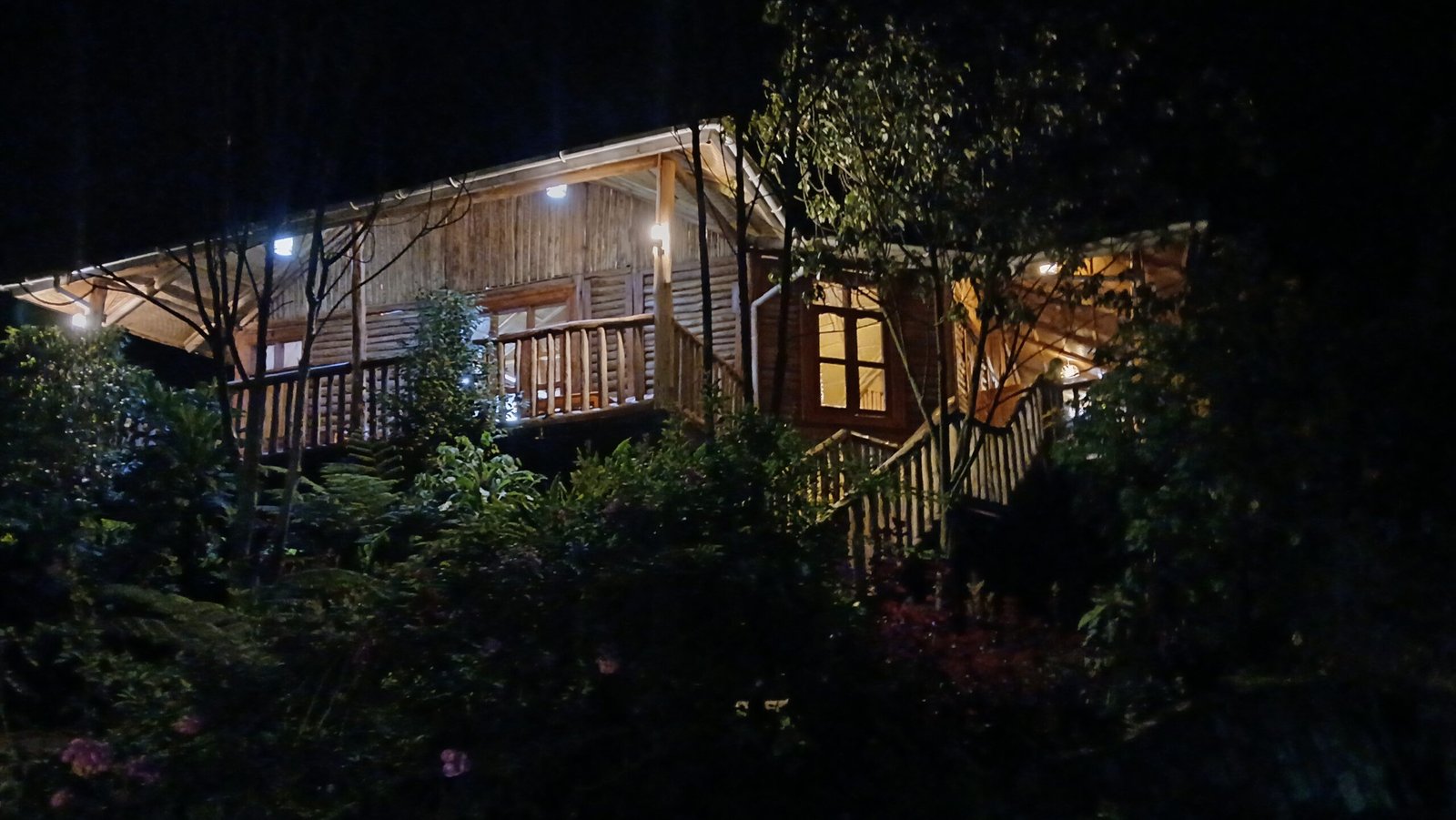 Orugano Bwindi Lodge